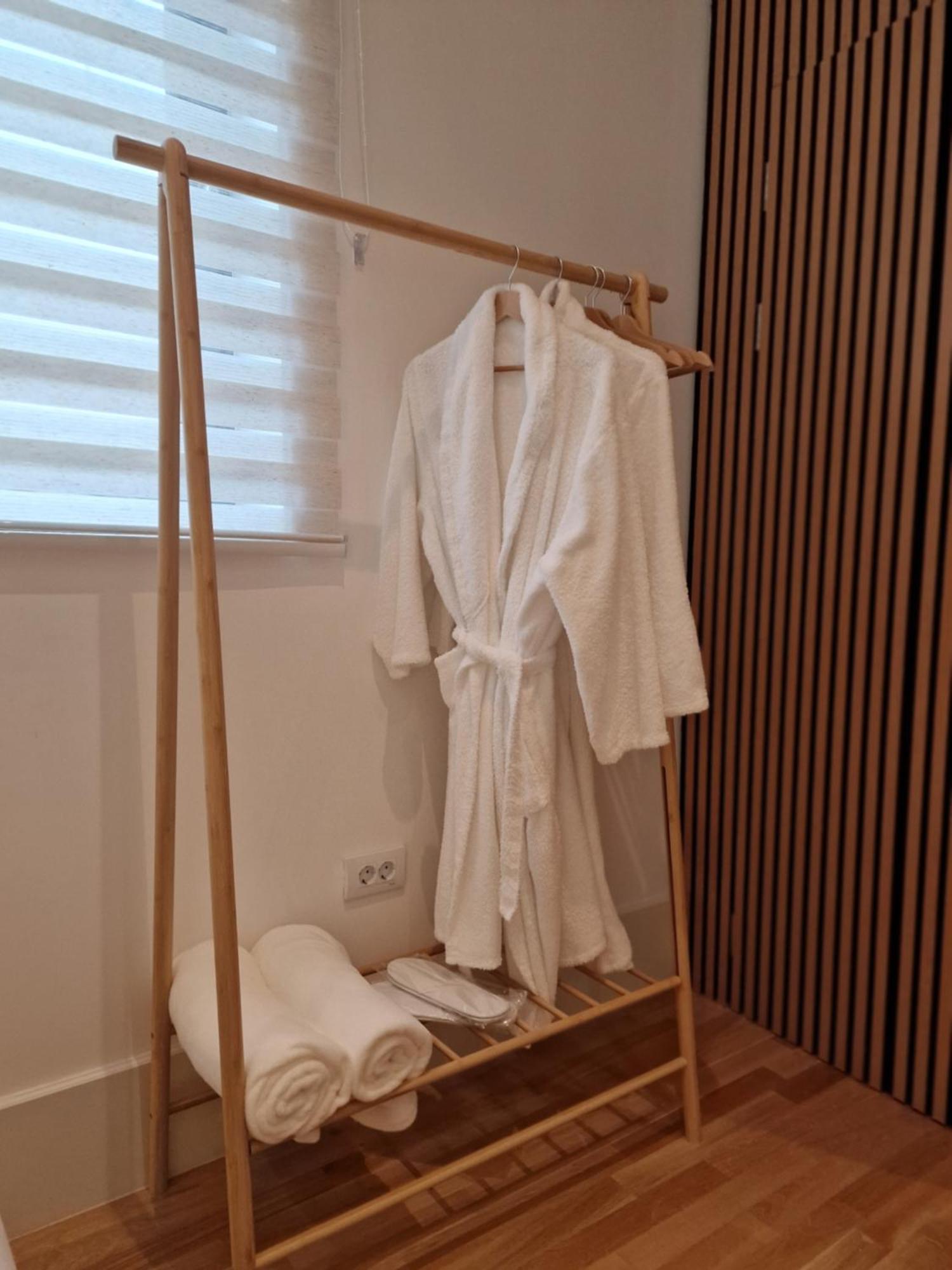 Rokebea Luxury Apartment Брашов Екстериор снимка